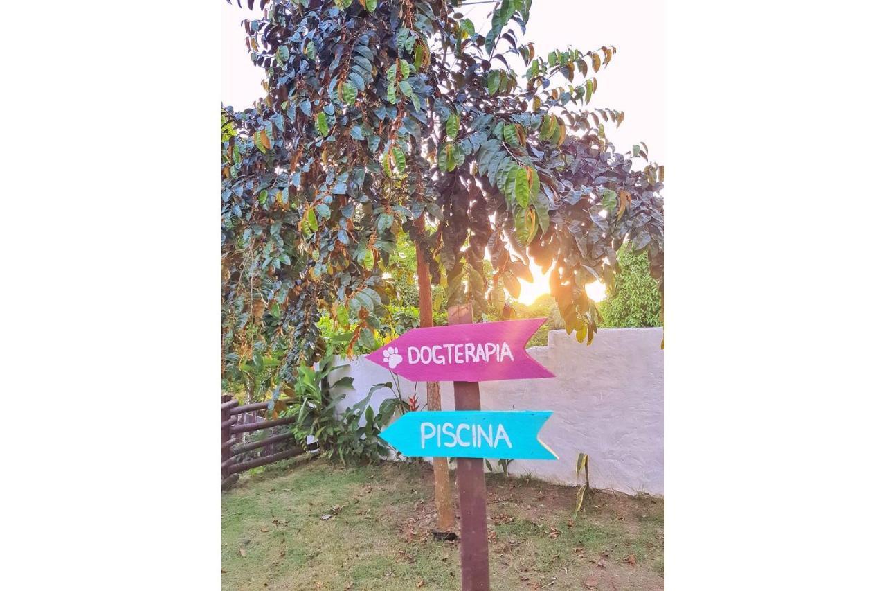 Vila Pitangueira - Apto Laranja - No Centro De Serra Grande Com Piscina, Jacuzzi, Internet Veloz Eksteriør billede